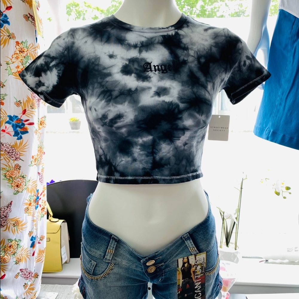 Beautiful crop top